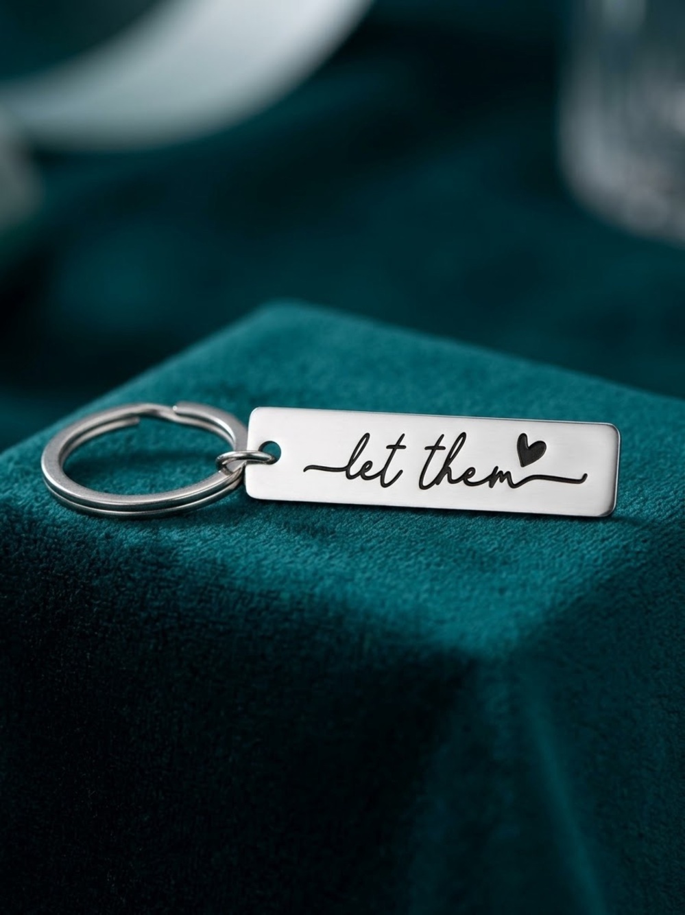'Let them' Engraved Bar Keychain Silver-Tone